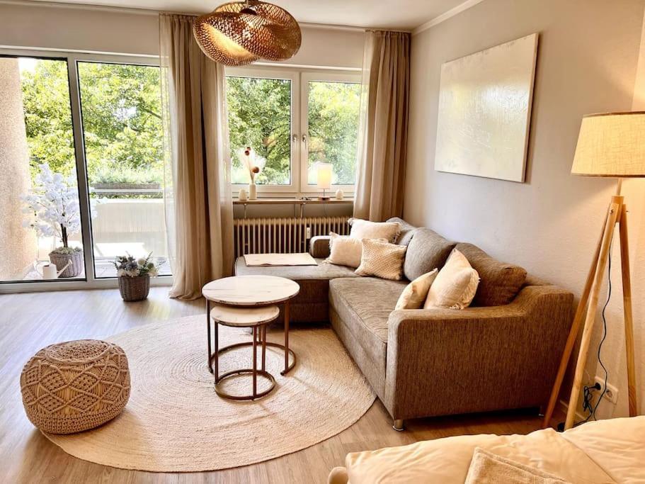 Stylish Studio Apartment With Beautiful Balcony Ingolstadt Exterior foto